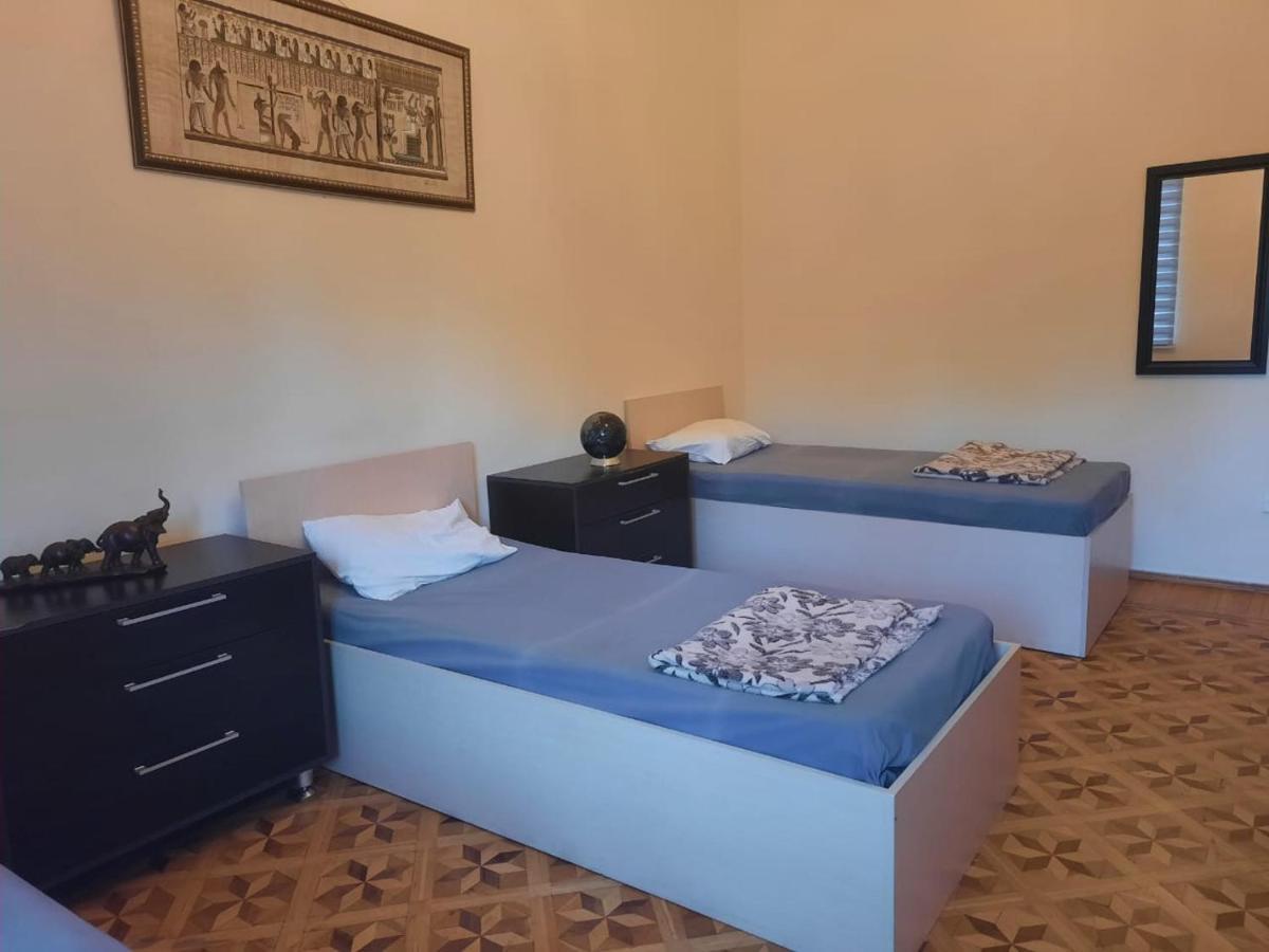 فندق وبيت شباب سينتروم باكو المظهر الخارجي الصورة